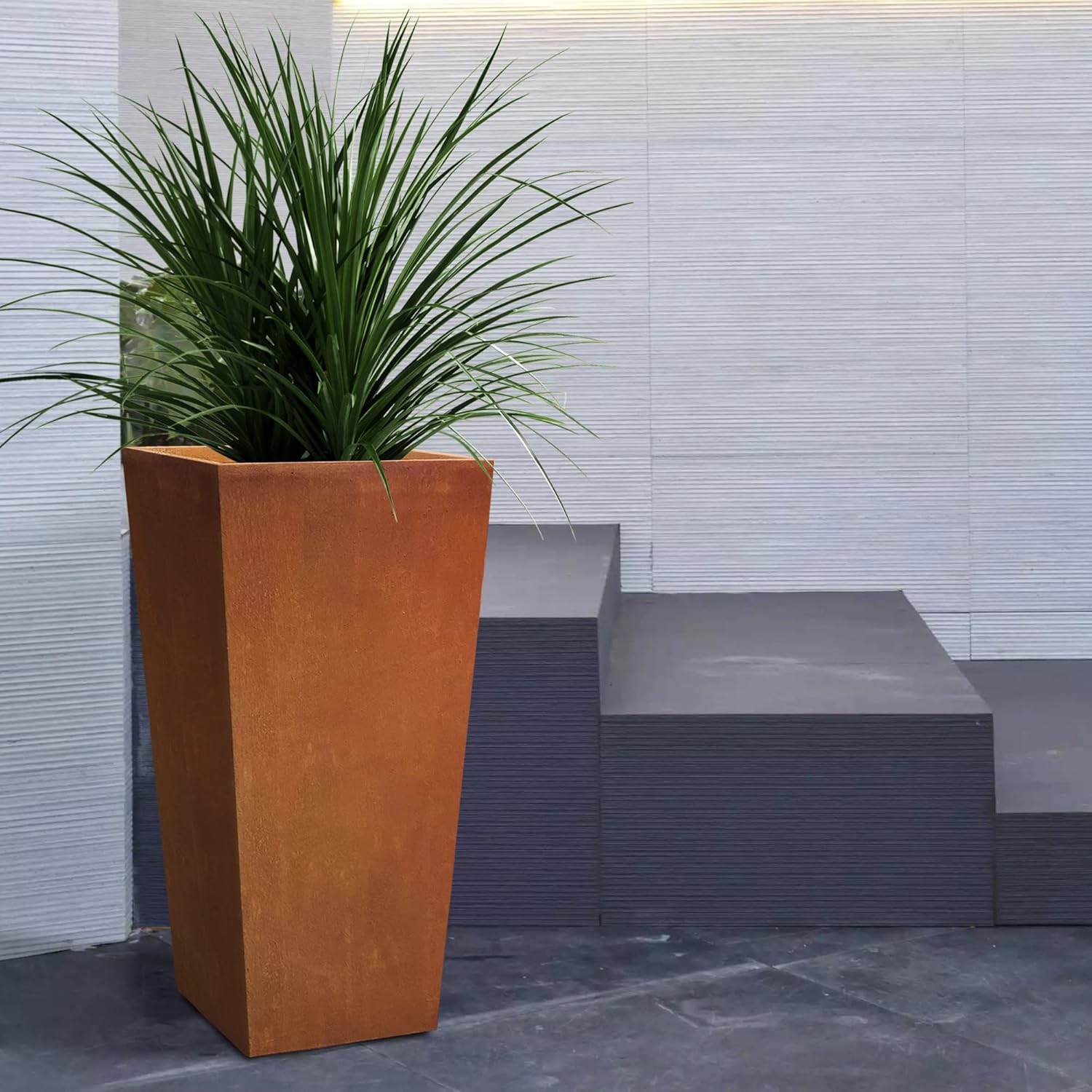 Large Outdoor Indoor Garden Plant Pot with Drainage Hole and Rubber Plug Home and Patio